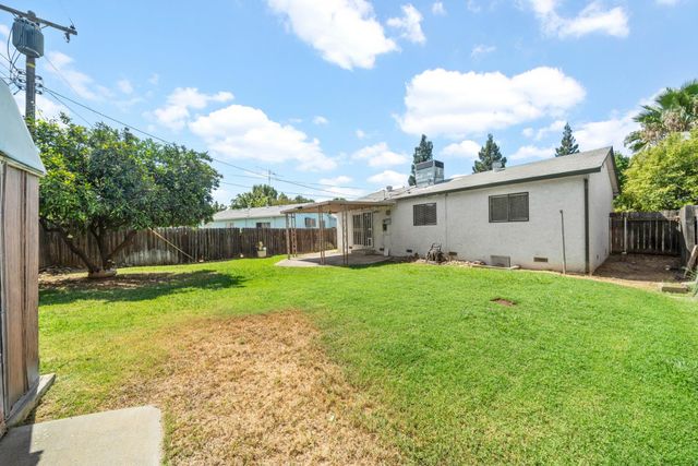 3255 Laurelhurst Dr, Rancho Cordova, CA 95670