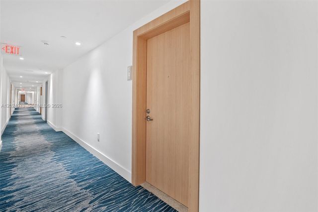 90 SW 3rd St 3810, Miami, FL 33130