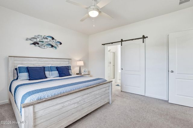 204 Nelson Street, Harkers Island, NC 28531