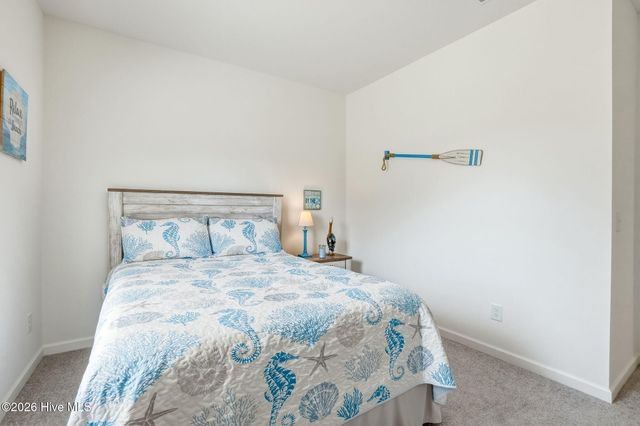 204 Nelson Street, Harkers Island, NC 28531