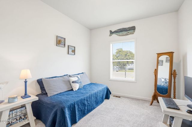 204 Nelson Street, Harkers Island, NC 28531