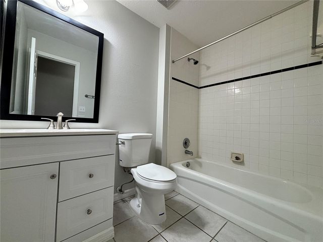 1625 PARK LAKE STREET 1625, Orlando, FL 32803