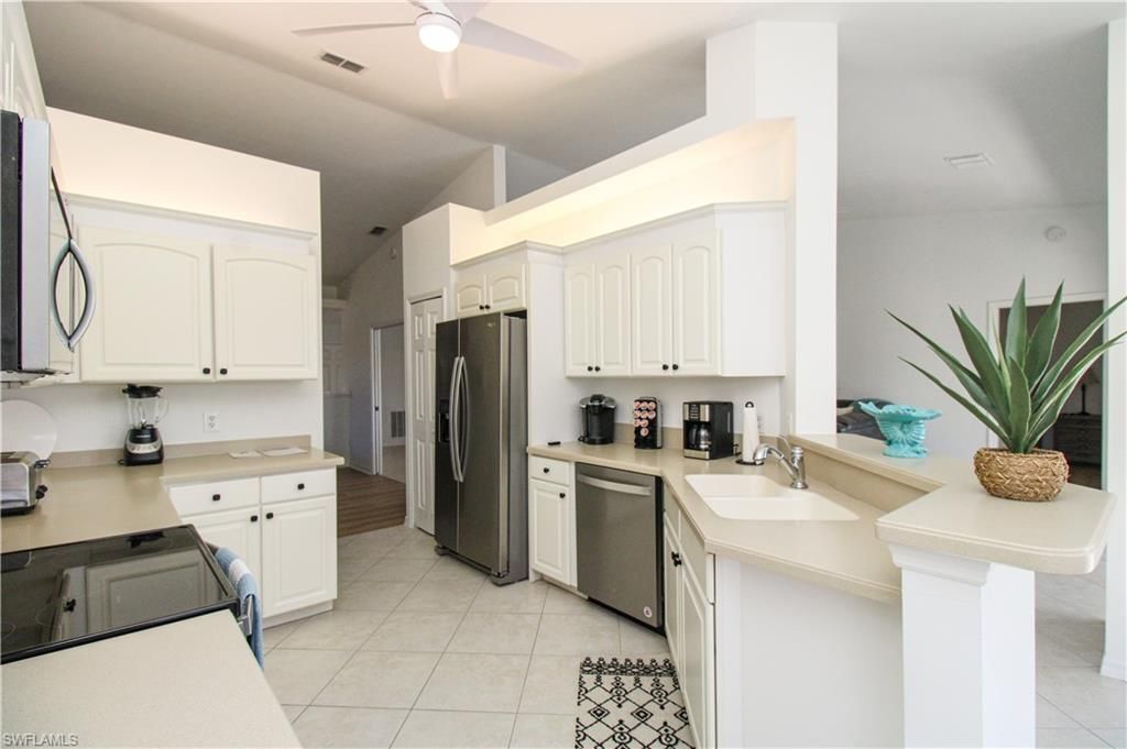 5645 Whisperwood BLVD # 504, Naples, FL 34110