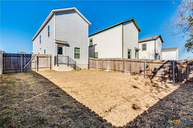 41 Trinity Circle, Lockhart, TX 78644