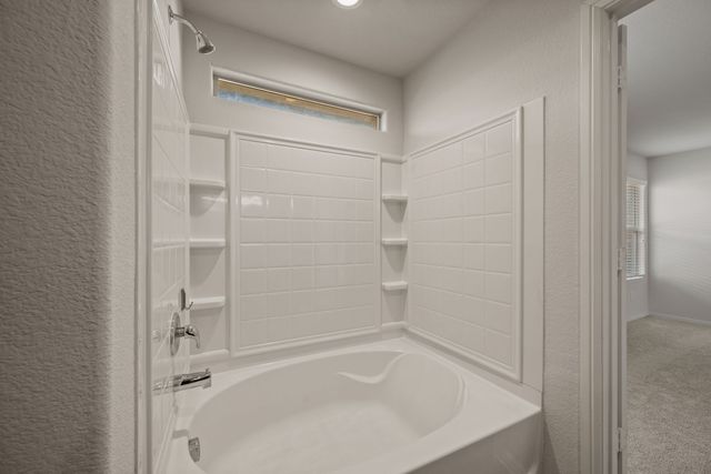 6301 Seagull Lane, Fort Worth, TX 76179