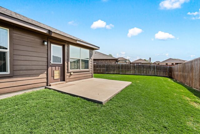 6301 Seagull Lane, Fort Worth, TX 76179