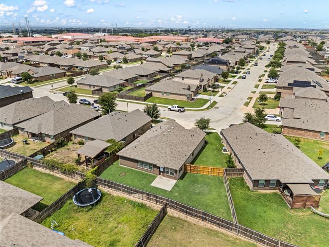 6301 Seagull Lane, Fort Worth, TX 76179