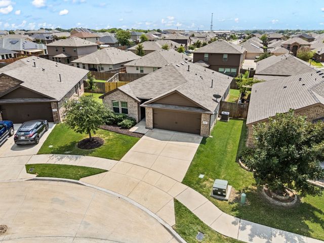 6301 Seagull Lane, Fort Worth, TX 76179