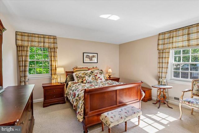 7918-H RUXWAY RD, Towson, MD 21204