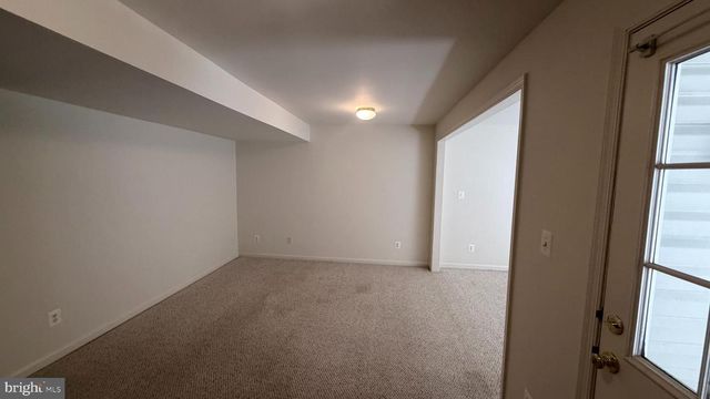 13643 SAINT JOHNS WOOD PL, Herndon, VA 20171