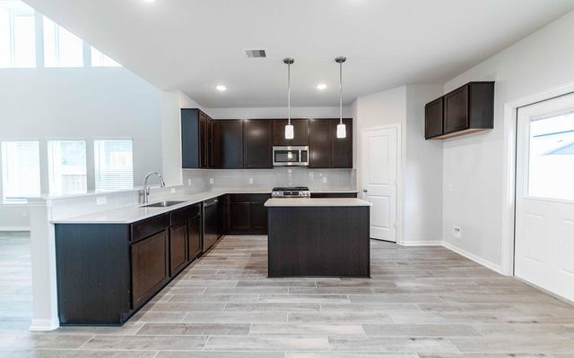 14102 Gingko Court, Crosby, TX 77532