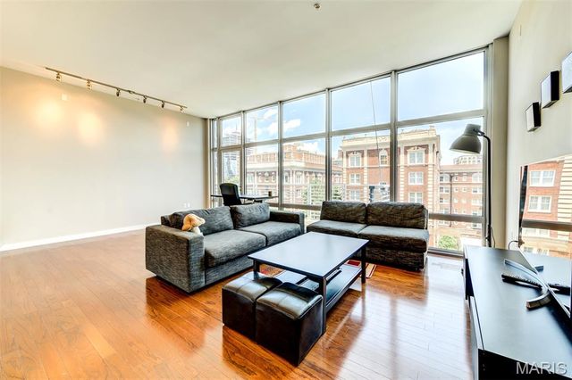 9 N Euclid Avenue 608, St Louis, MO 63108