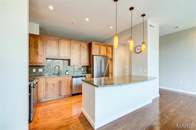 9 N Euclid Avenue 608, St Louis, MO 63108