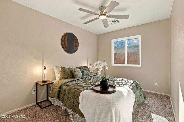 3182 W Vía Campana De Oro, Tucson, AZ 85745