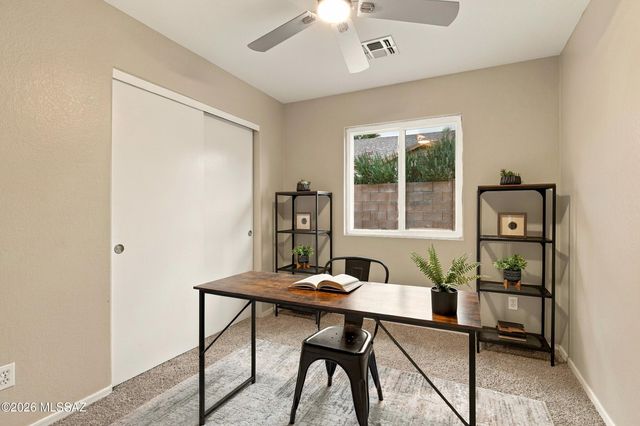 3182 W Vía Campana De Oro, Tucson, AZ 85745