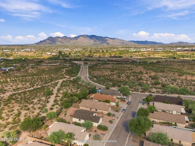 3182 W Vía Campana De Oro, Tucson, AZ 85745