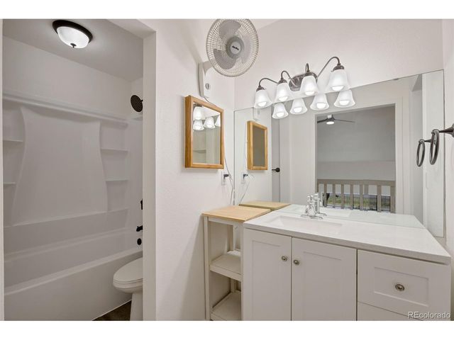 3550 S Harlan St 6-149, Denver, CO 80235