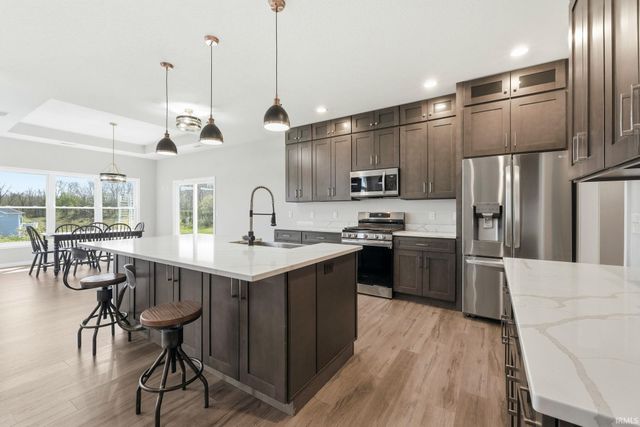 2336 Hamlet Court, Fort Wayne, IN 46818