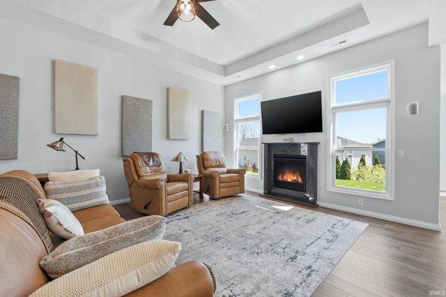 2336 Hamlet Court, Fort Wayne, IN 46818