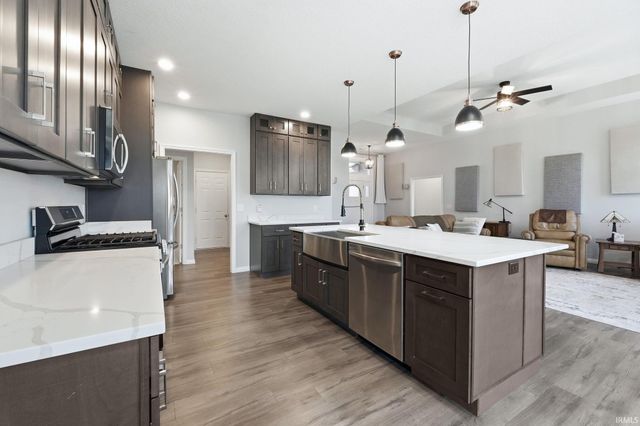 2336 Hamlet Court, Fort Wayne, IN 46818