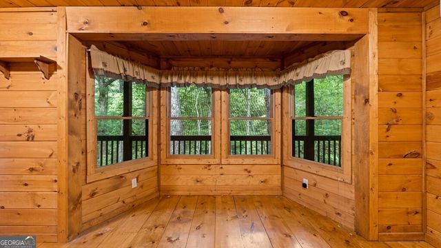 9 Candice Court N, Cherry Log, GA 30522