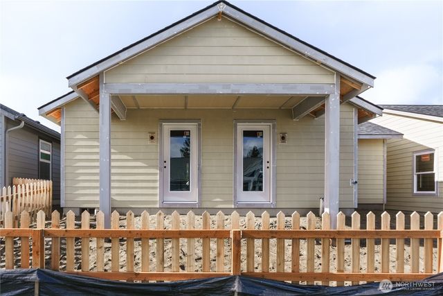 111 7th Street SW, Long Beach, WA 98631