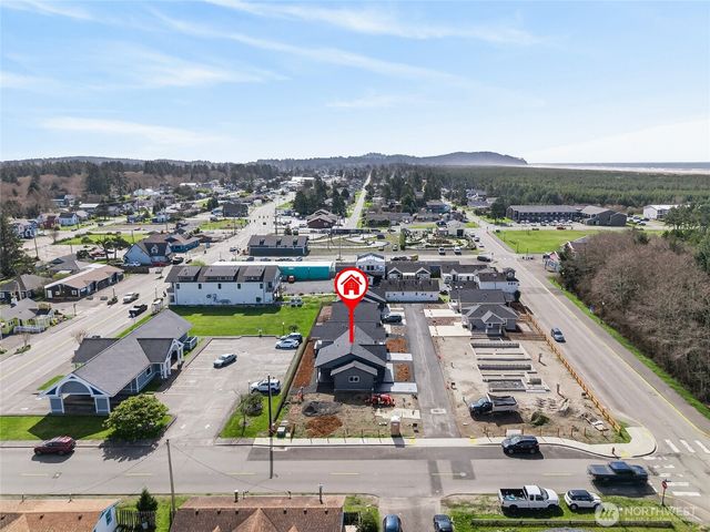 111 7th Street SW, Long Beach, WA 98631