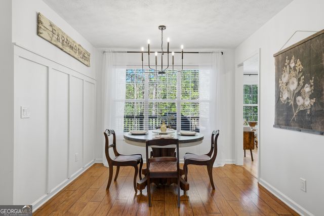 404 Eileen Circle, Canton, GA 30114