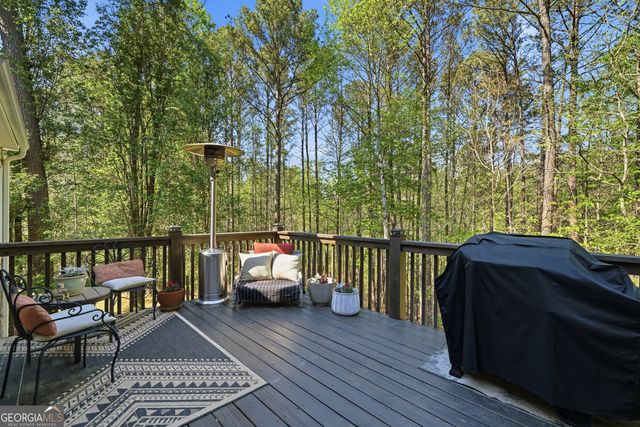 404 Eileen Circle, Canton, GA 30114