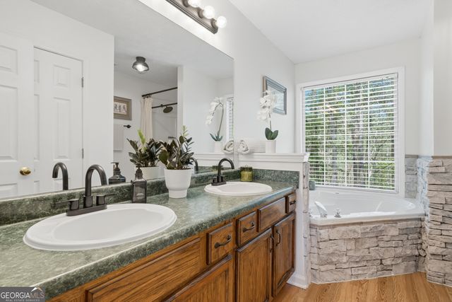 404 Eileen Circle, Canton, GA 30114