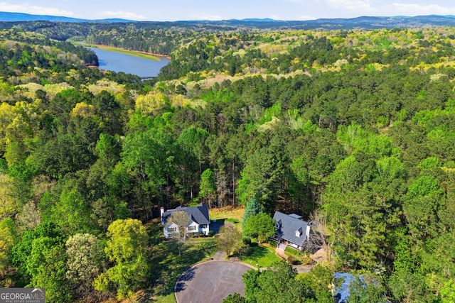 404 Eileen Circle, Canton, GA 30114