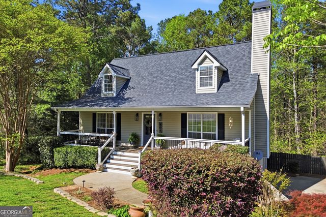 404 Eileen Circle, Canton, GA 30114