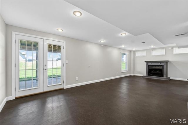 3798 Cambridge Crossing Drive, St Charles, MO 63304