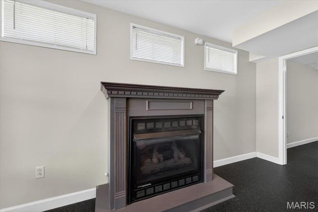 3798 Cambridge Crossing Drive, St Charles, MO 63304