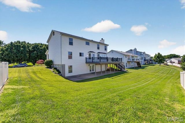 3798 Cambridge Crossing Drive, St Charles, MO 63304