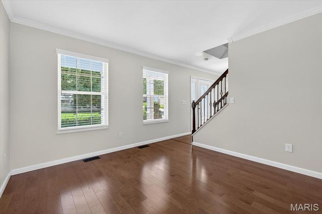 3798 Cambridge Crossing Drive, St Charles, MO 63304