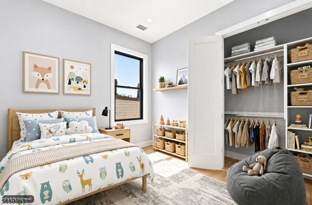 389 Virginia Ave 1, Jersey City, NJ 07304