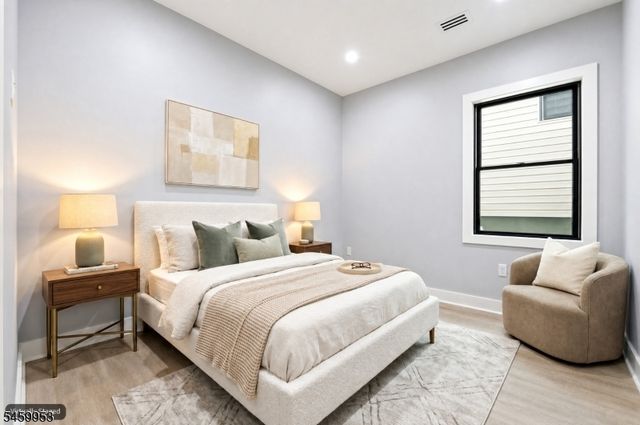 389 Virginia Ave 1, Jersey City, NJ 07304