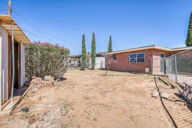 5144 RAYMOND TELLES Drive, El Paso, TX 79924