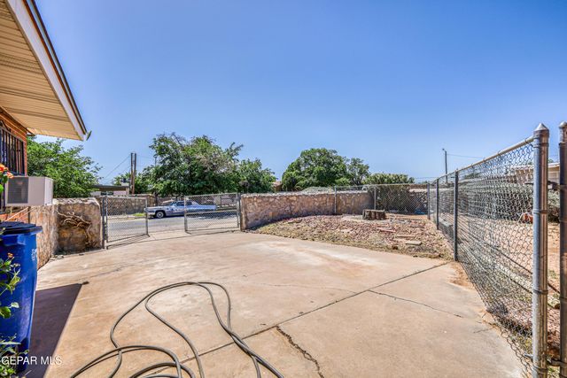 5144 RAYMOND TELLES Drive, El Paso, TX 79924