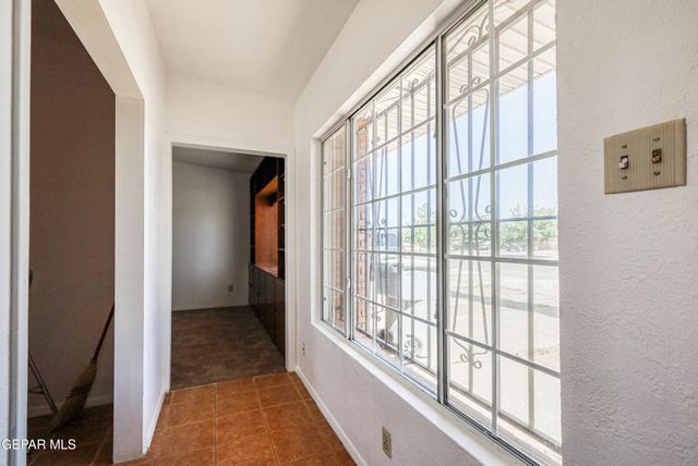 5144 RAYMOND TELLES Drive, El Paso, TX 79924