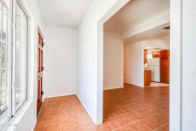 5144 RAYMOND TELLES Drive, El Paso, TX 79924