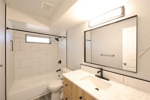 2272 16TH AVENUE SW C, Largo, FL 33770