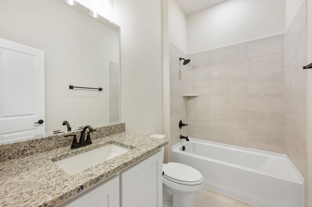 509 Red Maple Road, Waxahachie, TX 75165