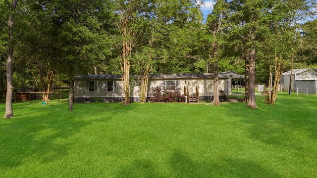 100 County Road 6478, Dayton, TX 77535