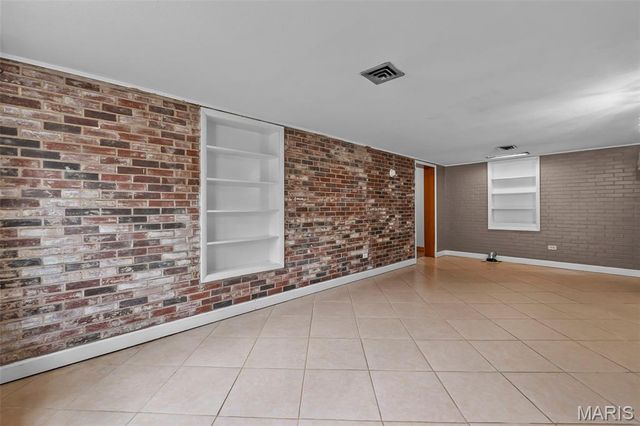 710 N Ranney Street, Sikeston, MO 63801