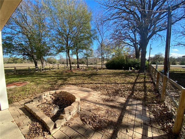 2595 Peach Creek Road, College Station, TX 77845