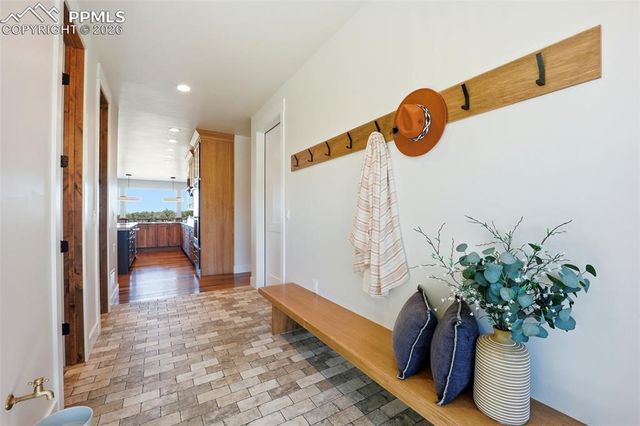 17445 Pond View Place, Colorado Springs, CO 80908