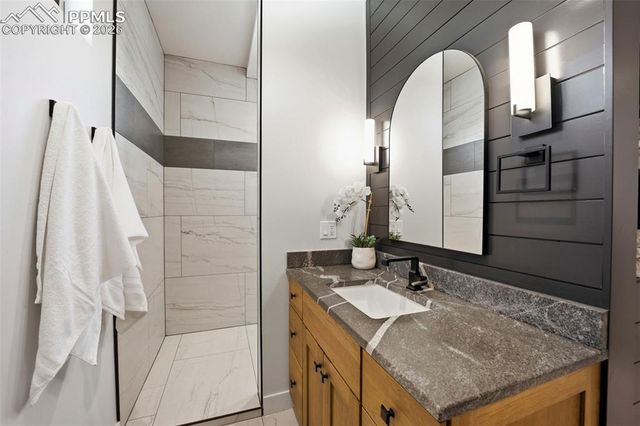 17445 Pond View Place, Colorado Springs, CO 80908