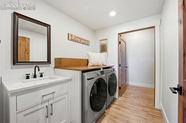 17445 Pond View Place, Colorado Springs, CO 80908